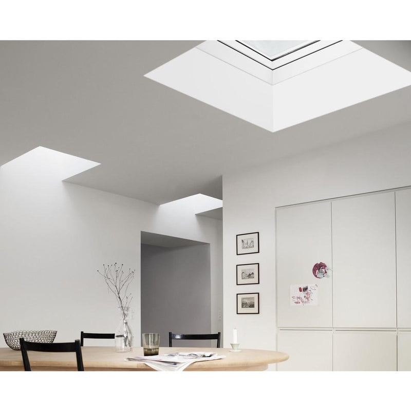 VELUX CFP 100100 S00H Fixed Obscure Flat Roof Window (100 x 100 cm)