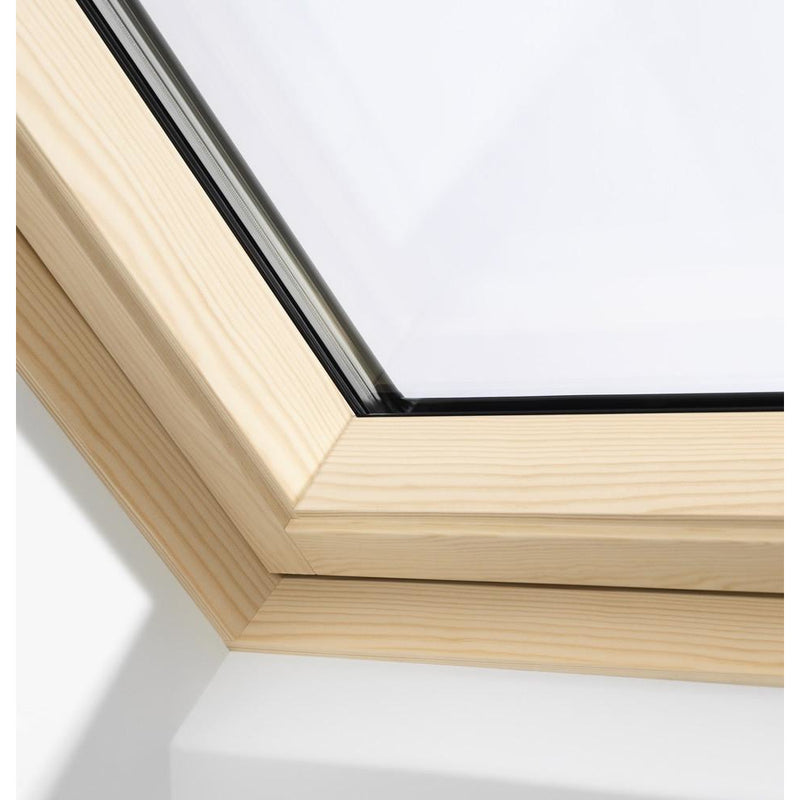 VELUX GPL PK06 3068 Triple Glazed Pine Top-Hung Window (94 x 118 cm)